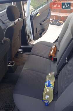 Універсал Opel Astra 2002 в Шацьку