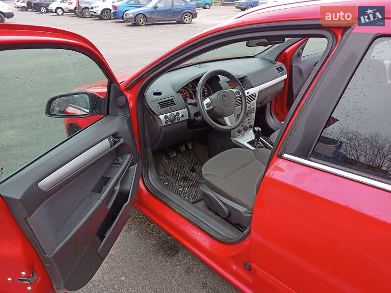 Универсал Opel Astra 2009 в Виннице