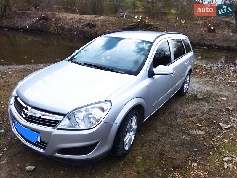 Opel Astra 2008