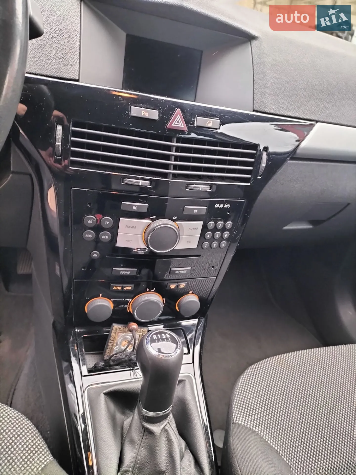 2010 Opel Astra - мініатюра 12