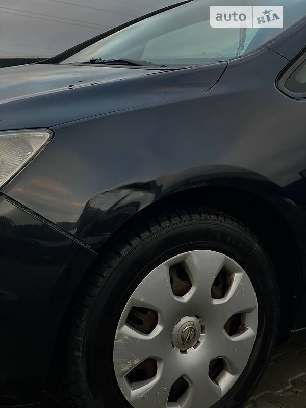 Универсал Opel Astra 2012 в Ужгороде фото 3 Универсал Opel Astra 2012 в Ужгороде