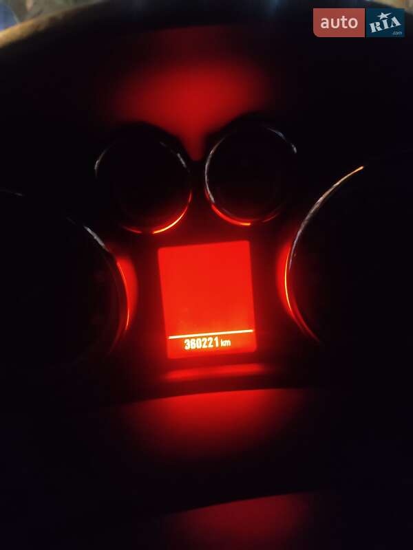 Універсал Opel Astra 2013 в Старому Самборі