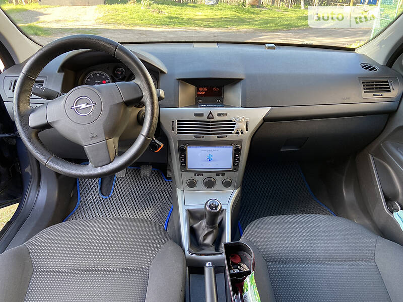Хетчбек Opel Astra 2009 в Коростені фото 6 Хетчбек Opel Astra 2009 в Коростені
