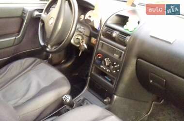 Седан Opel Astra 2001 в Кременце