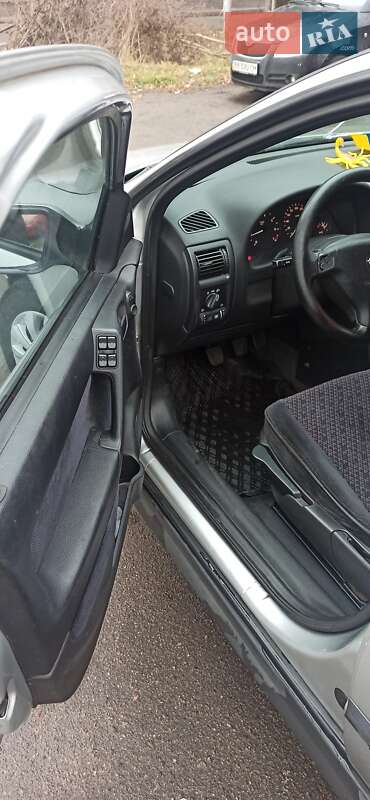 Хетчбек Opel Astra 1998 в Києві