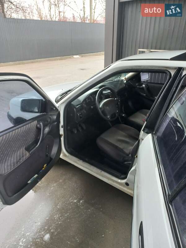 Универсал Opel Astra 1995 в Львове