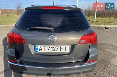 Универсал Opel Astra 2014 в 
