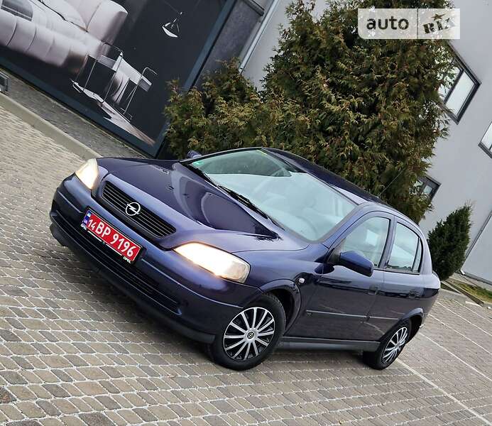 Хэтчбек Opel Astra 2002 в Ивано-Франковске