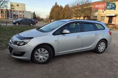 Универсал Opel Astra 2015 в 