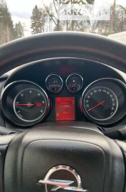 Универсал Opel Astra 2013 в 