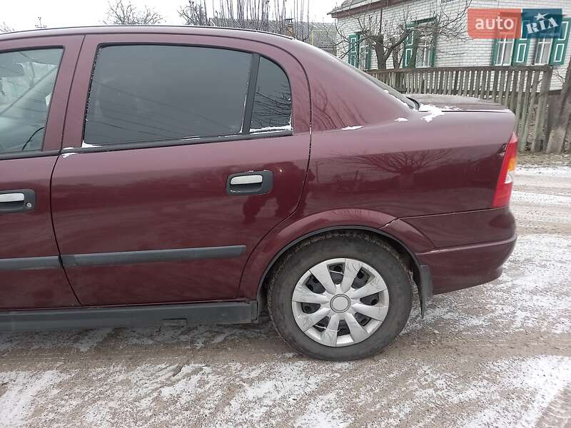 Седан Opel Astra 2007 в Золотоноше фото 4 Седан Opel Astra 2007 в Золотоноше