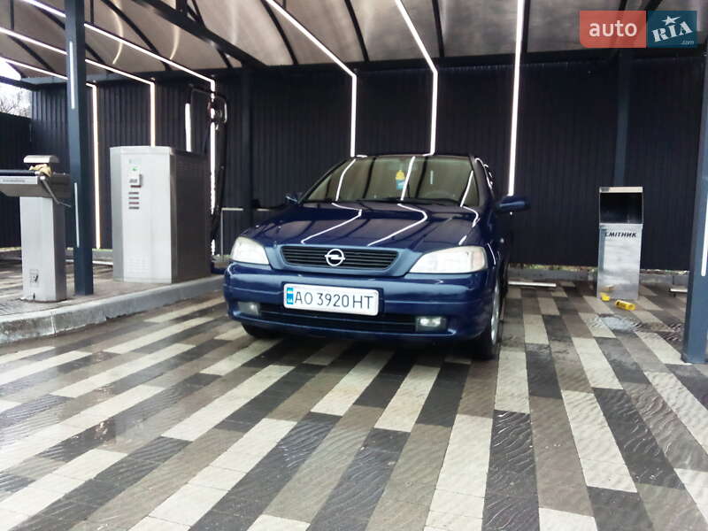 Opel Astra 2000