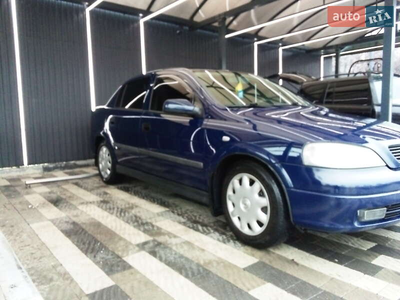 Седан Opel Astra 2000 в Ужгороде фото 5 Седан Opel Astra 2000 в Ужгороде
