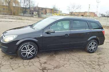 Универсал Opel Astra 2006 в Черкассах