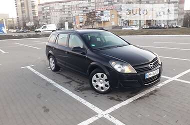 Универсал Opel Astra 2004 в Сумах