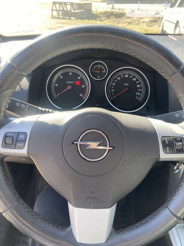 Універсал Opel Astra 2009 в Стрию фото 32 Універсал Opel Astra 2009 в Стрию