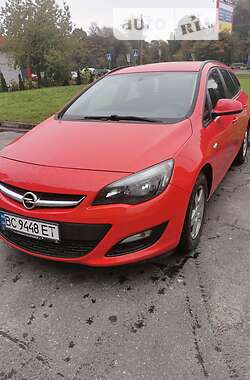 Универсал Opel Astra 2012 в Львове
