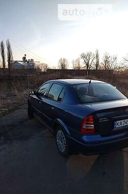 Седан Opel Astra 2008 в Бахмаче