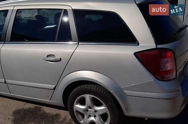 Універсал Opel Astra 2007 в Павлограді