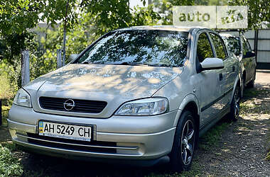 Седан Opel Astra 2007 в Днепре