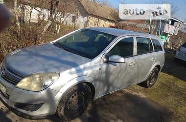 Универсал Opel Astra 2007 в Обухове