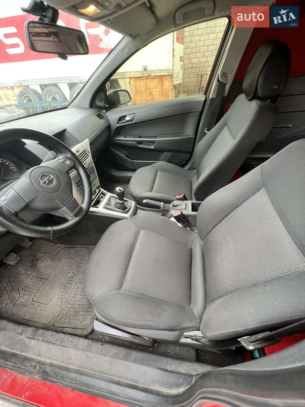 Універсал Opel Astra 2007 в Кривому Розі