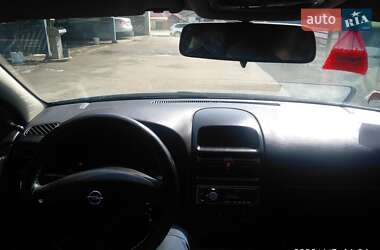 Седан Opel Astra 2006 в 