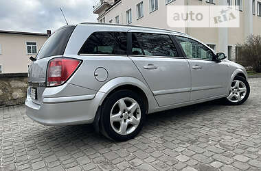 Универсал Opel Astra 2008 в 