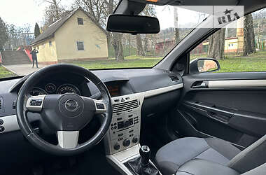 Универсал Opel Astra 2008 в 