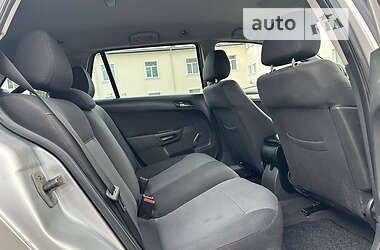 Универсал Opel Astra 2008 в 