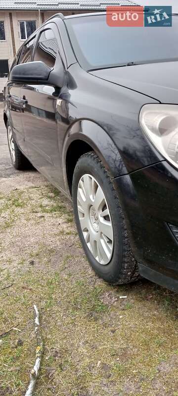 Універсал Opel Astra 2008 в Олевську