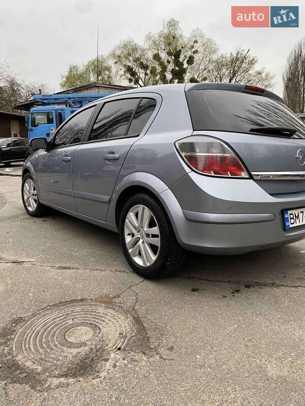 Хетчбек Opel Astra 2007 в Києві