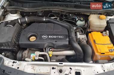 Универсал Opel Astra 2007 в 