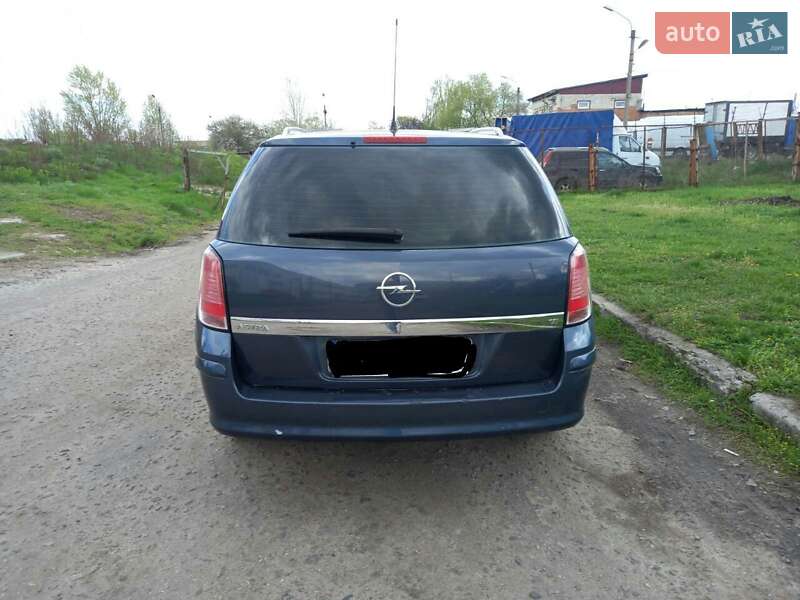 Универсал Opel Astra 2006 в Сумах