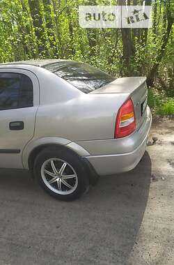 Седан Opel Astra 2007 в Радомышле