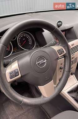 Универсал Opel Astra 2007 в 