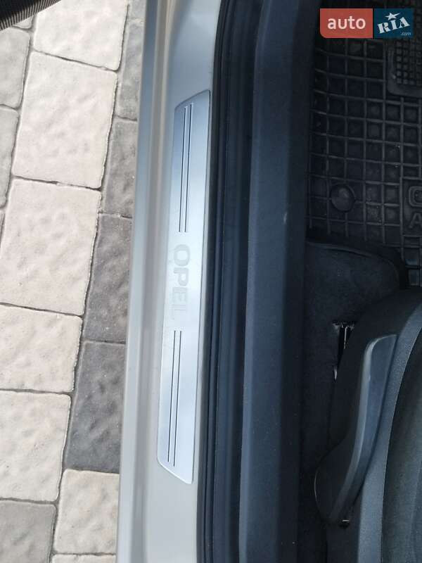 Универсал Opel Astra 2010 в Львове фото 52 Универсал Opel Astra 2010 в Львове