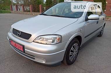 Хэтчбек Opel Astra 2002 в Кропивницком