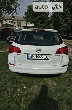 Универсал Opel Astra 2011 в Шостке