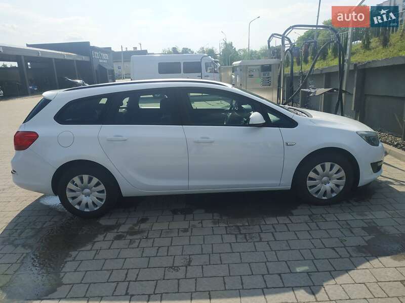 Универсал Opel Astra 2015 в Дрогобыче фото 6 Универсал Opel Astra 2015 в Дрогобыче