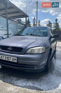 Седан Opel Astra 2007 в Івано-Франківську