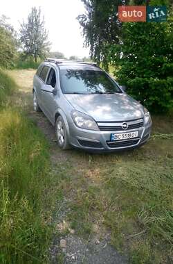 Универсал Opel Astra 2004 в Николаеве