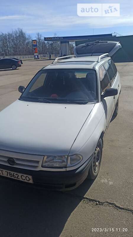 Универсал Opel Astra 1995 в Бердичеве