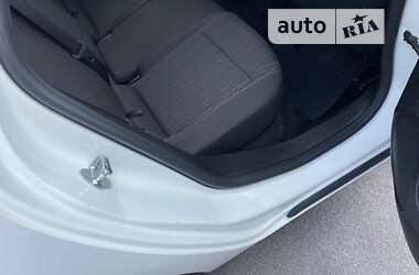 Универсал Opel Astra 2012 в 