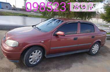 Седан Opel Astra 2001 в Звягелі