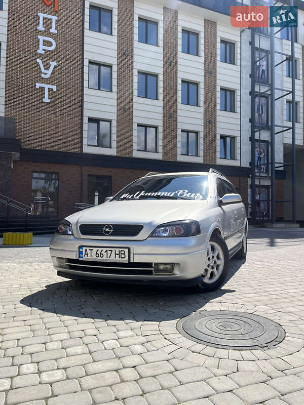 Универсал Opel Astra 2004 в Коломые