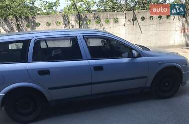 Универсал Opel Astra 2004 в 