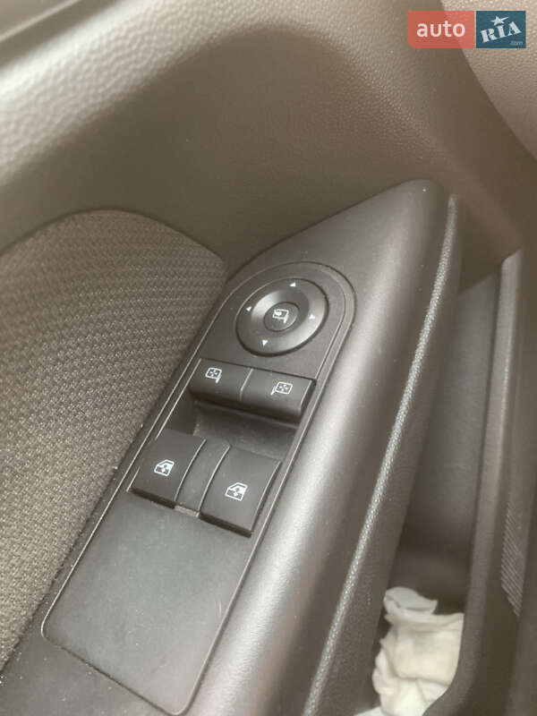 Хэтчбек Opel Astra 2007 в Львове