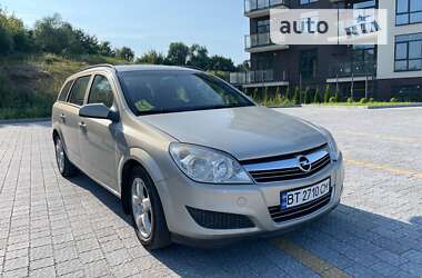 Універсал Opel Astra 2009 в Львові