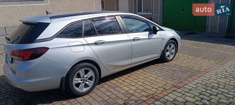 Универсал Opel Astra 2017 в Дунаевцах фото 3 Универсал Opel Astra 2017 в Дунаевцах